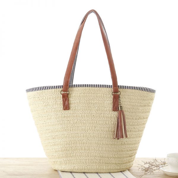 Solana Beach Straw Tassel Shoulder Bag