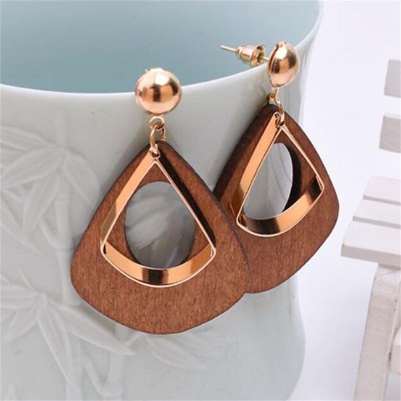 Women's Gold and Black Fashion Earrings Home Goods, Clothing